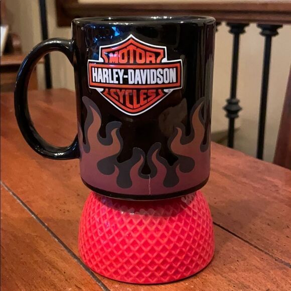 Harley-Davidson Raised Logo / Flames Coffee Mug - Picture 6 of 8